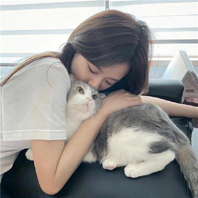 动态漫画·开局强吻裂口女 在线观看